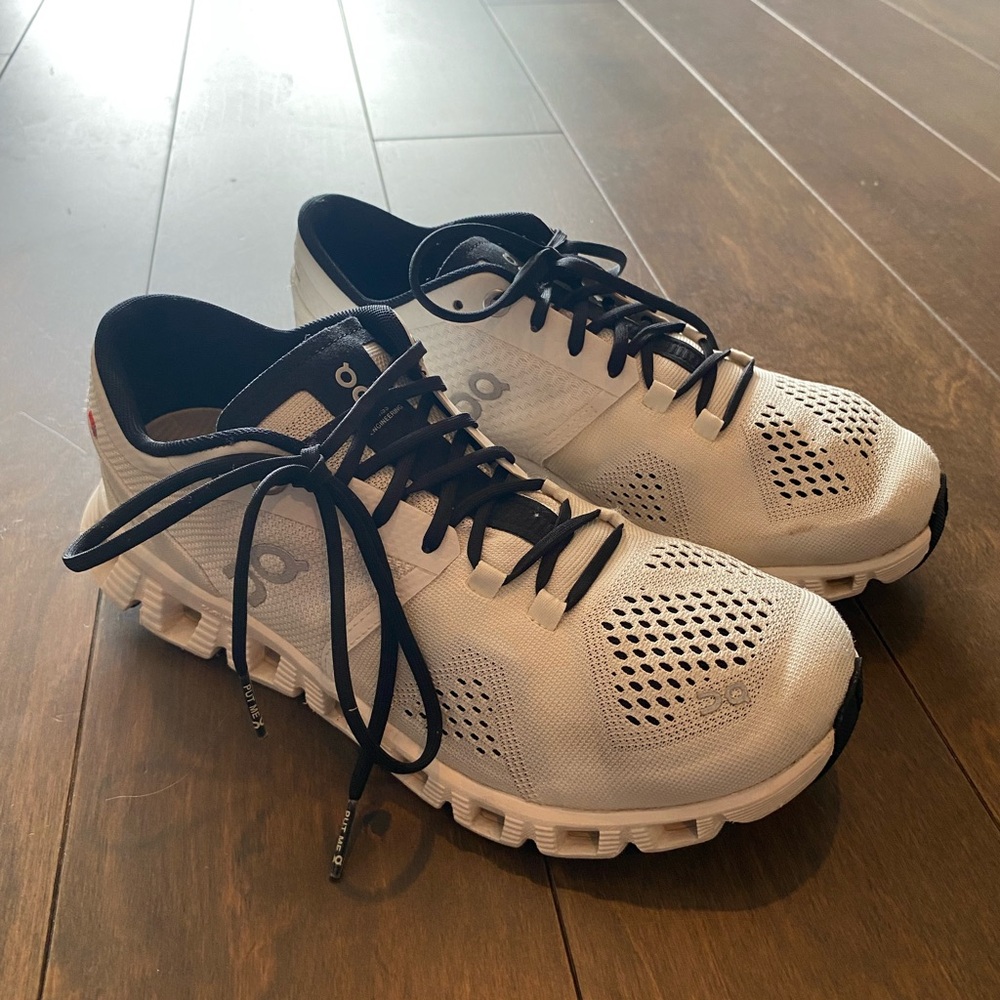 On Cloud X Womens Shoes 6.5